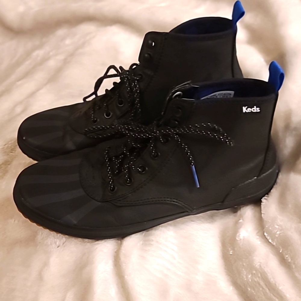 Size 7 Keds Ortholite Women’s Black w/ Blue Scout Splash Weatherized Boots